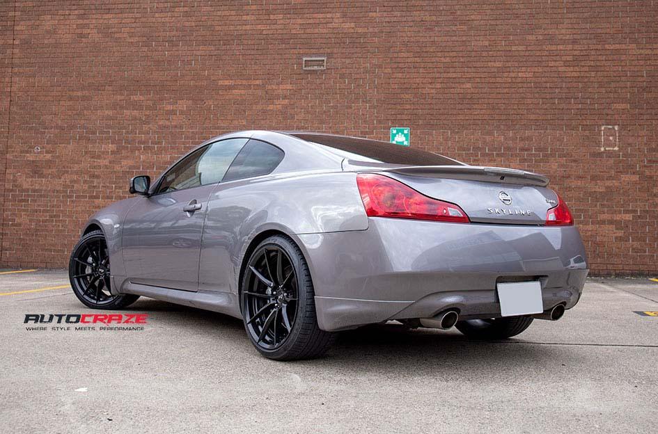 NISSAN 370GT SECTOR SATIN BLACK